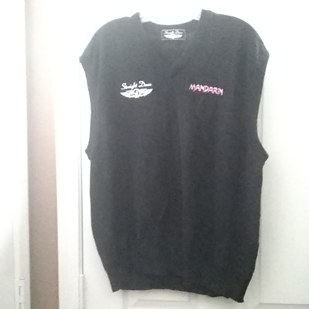 FINAL MARKDOWN Men's Straight Down Wings Embroidered Vest (Chest 45-1/2"